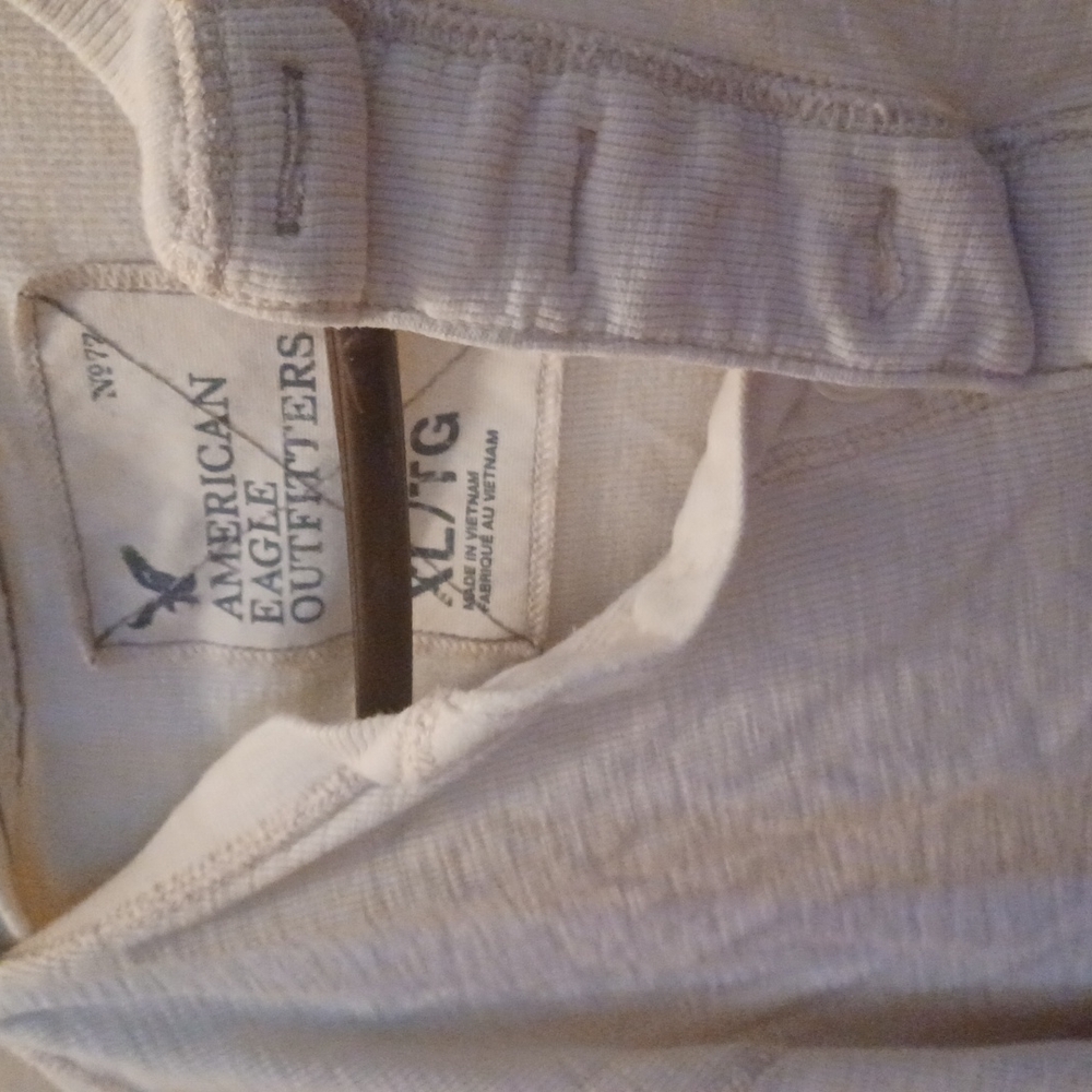 Xl american eagle Henly Style Long Sleeve